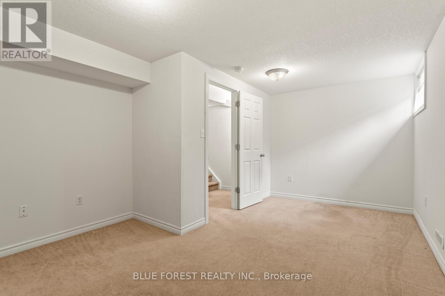 58 - 1059 Whetherfield Street, London North (North M), Ontario  N6H 0B6 - Photo 31 - X12146779