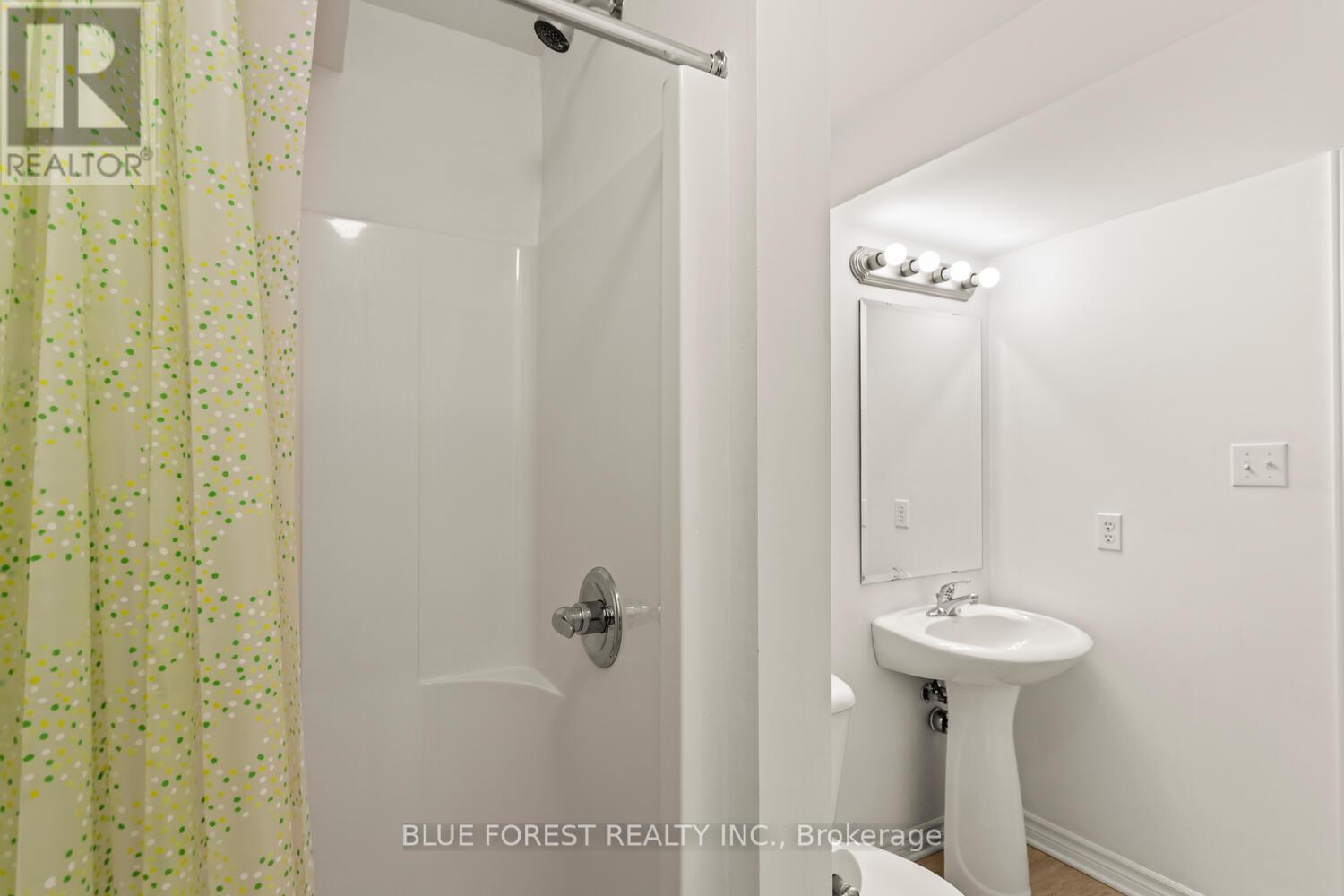 58 - 1059 Whetherfield Street, London North, Ontario  N6H 0B6 - Photo 33 - X12146779