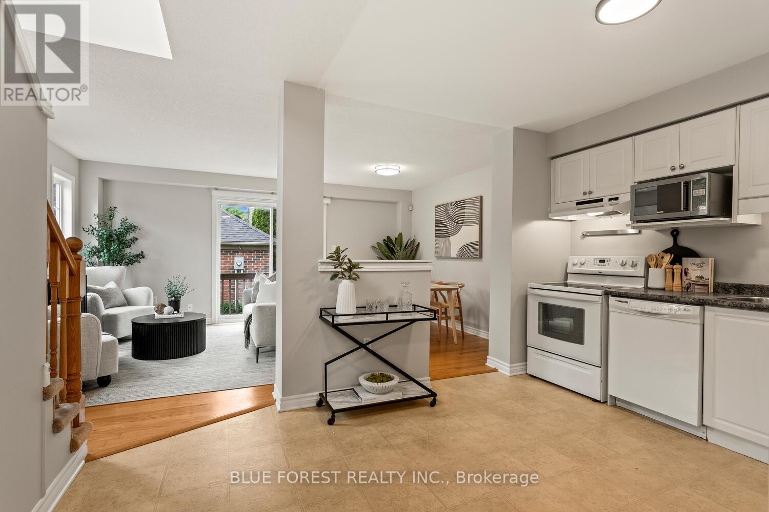 58 - 1059 Whetherfield Street, London North (North M), Ontario  N6H 0B6 - Photo 6 - X12146779