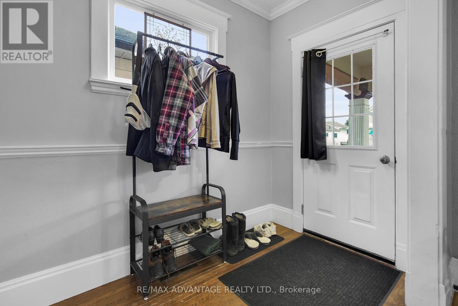 Photo 12 of 42 for 47 Barwick Street