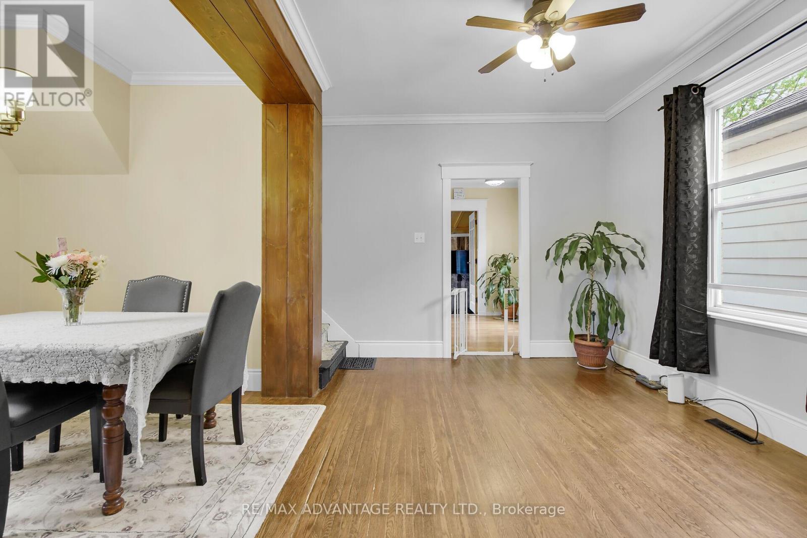 Photo 16 of 42 for 47 Barwick Street