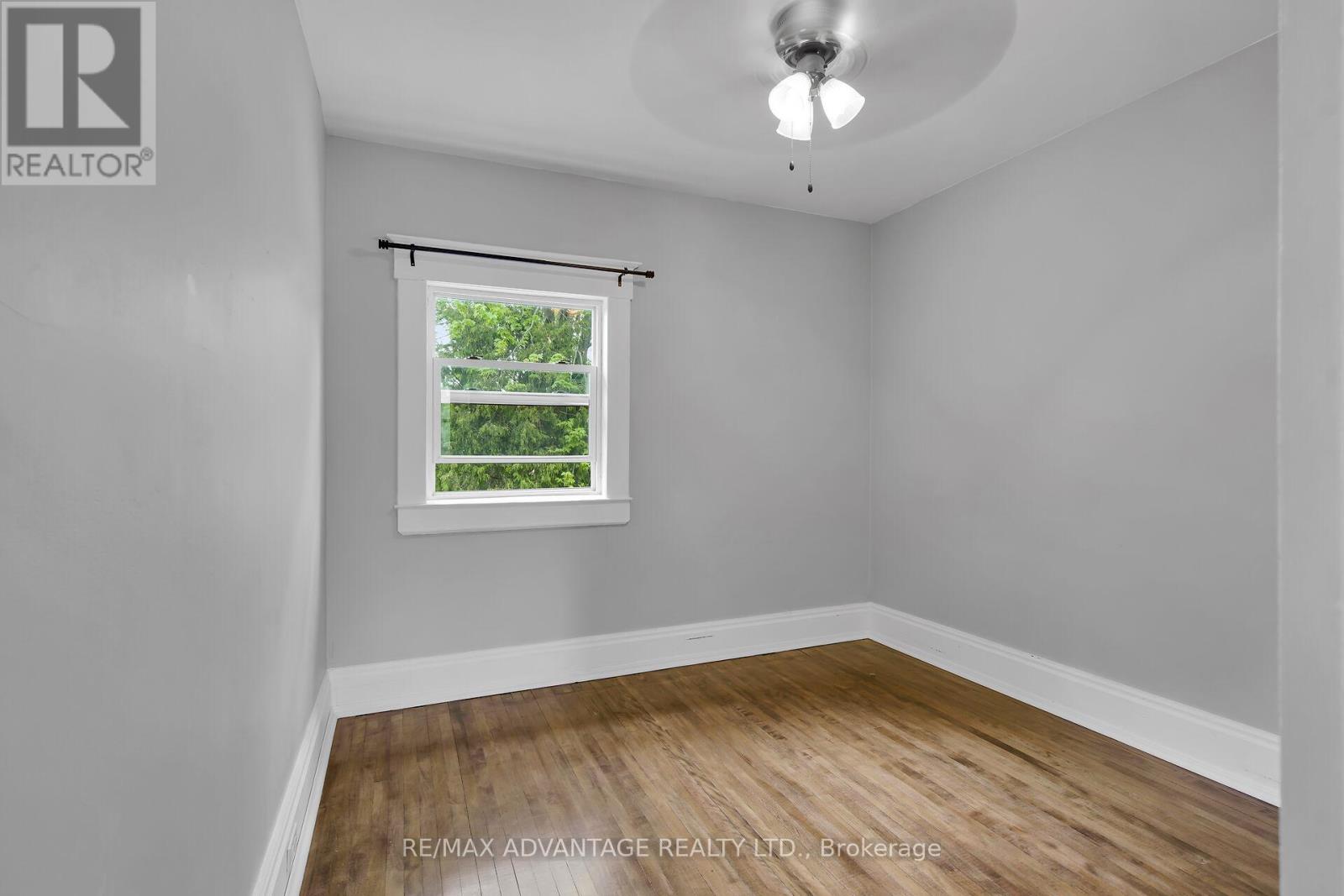 Photo 29 of 42 for 47 Barwick Street