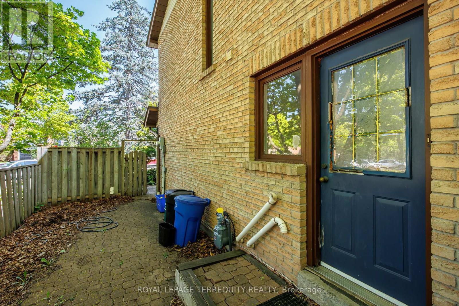 2 Baywood Court, Markham, Ontario  L3T 5W3 - Photo 34 - N12146626