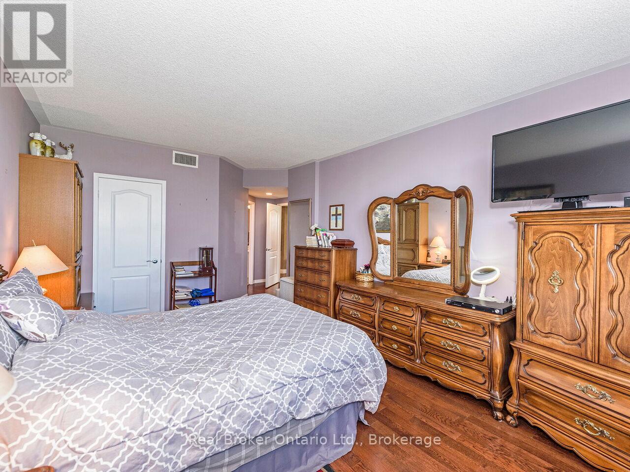 502 - 1901 Pilgrims Way, Oakville, Ontario  L6M 2W9 - Photo 23 - W12146893