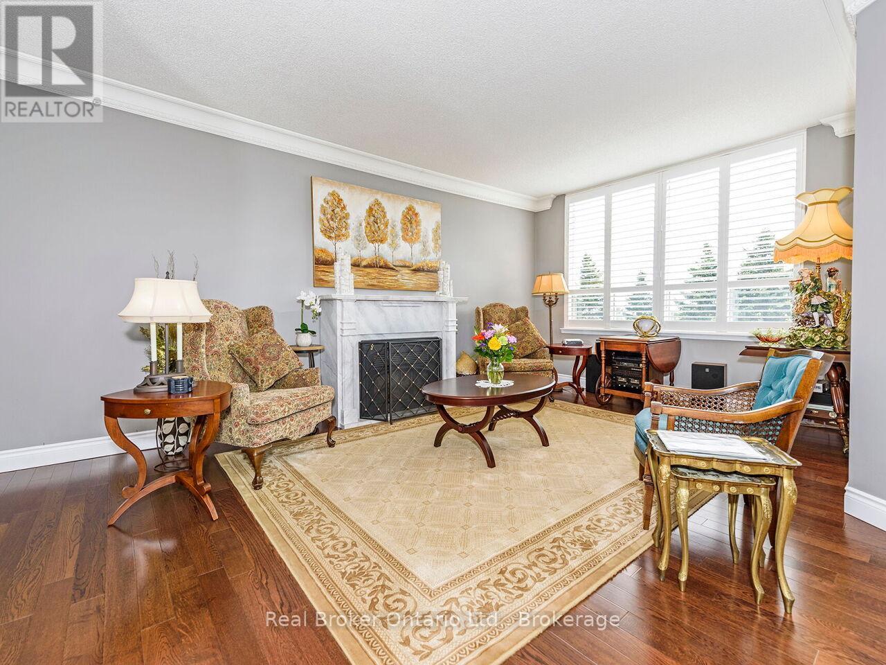 502 - 1901 Pilgrims Way, Oakville, Ontario  L6M 2W9 - Photo 6 - W12146893