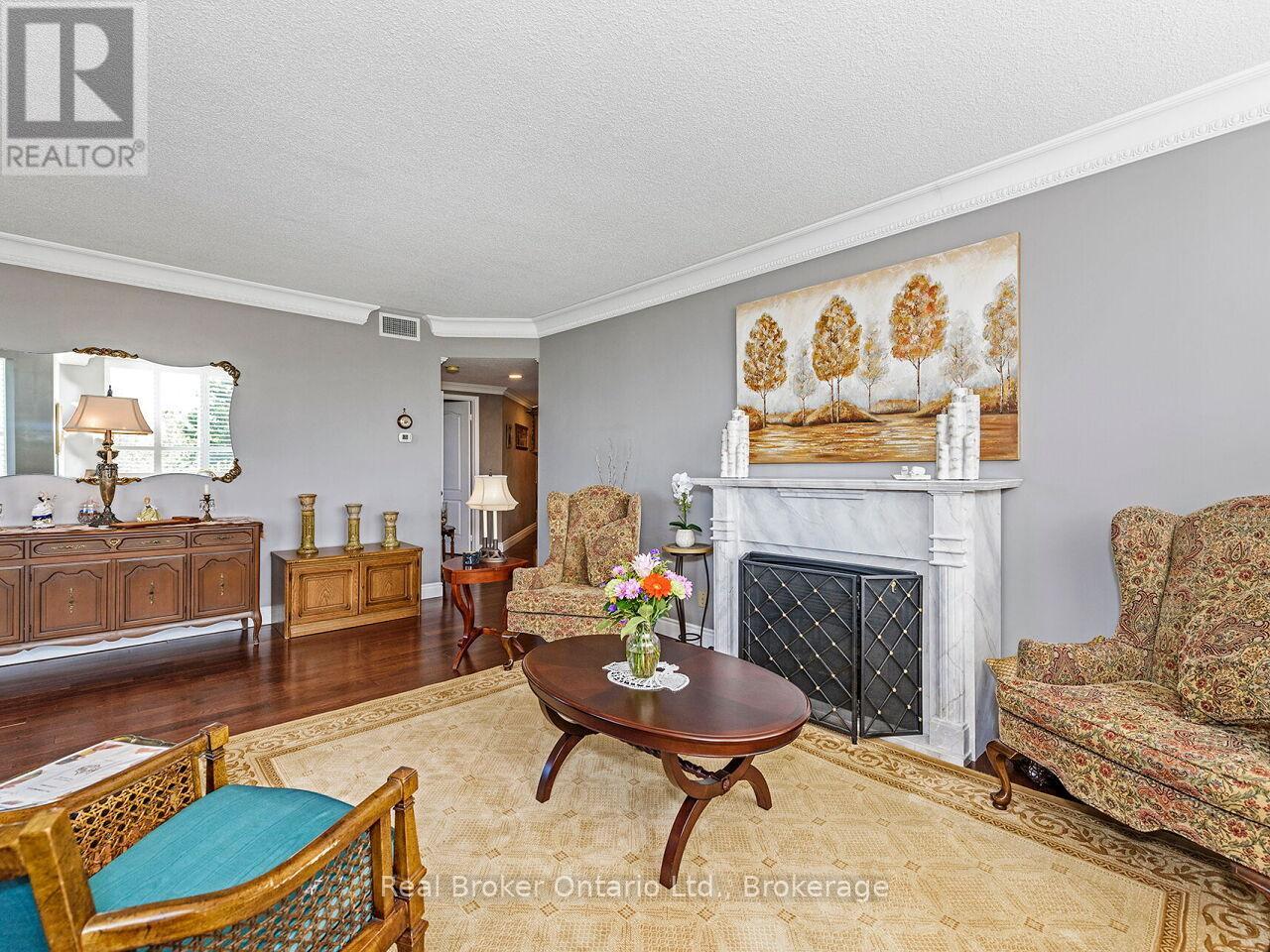 502 - 1901 Pilgrims Way, Oakville, Ontario  L6M 2W9 - Photo 7 - W12146893