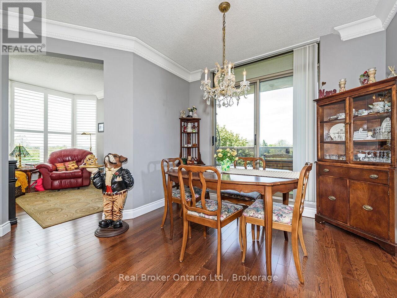 502 - 1901 Pilgrims Way, Oakville, Ontario  L6M 2W9 - Photo 9 - W12146893