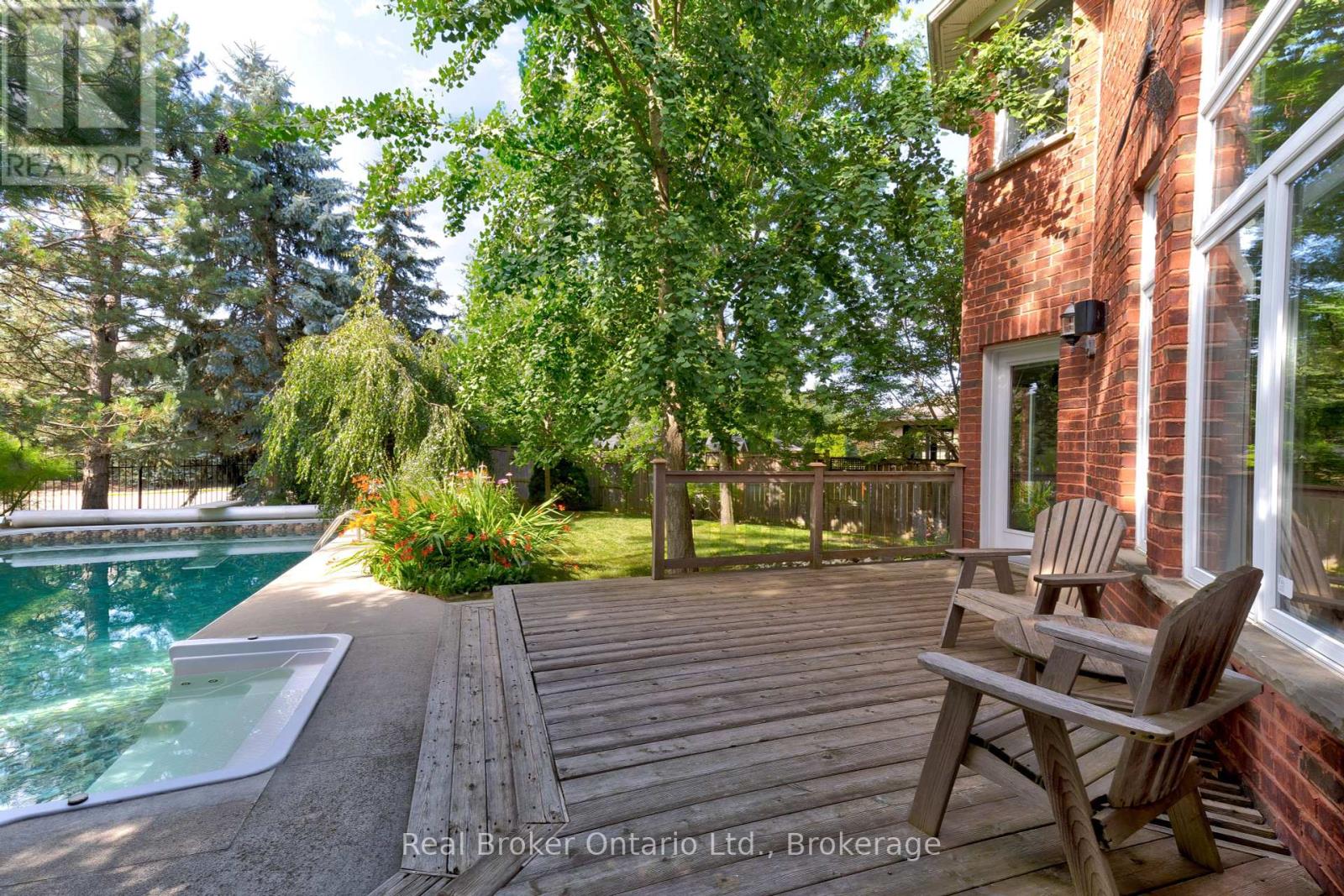 45 Pioneer Tower Crescent, Kitchener, Ontario  N2P 2L2 - Photo 31 - X12146830