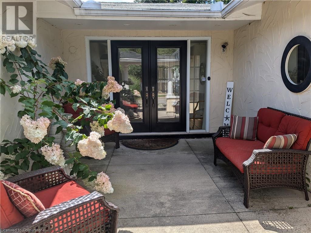 Property at 2381 WYANDOTTE Drive image 2