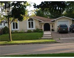 2381 WYANDOTTE Drive, Oakville, Ontario