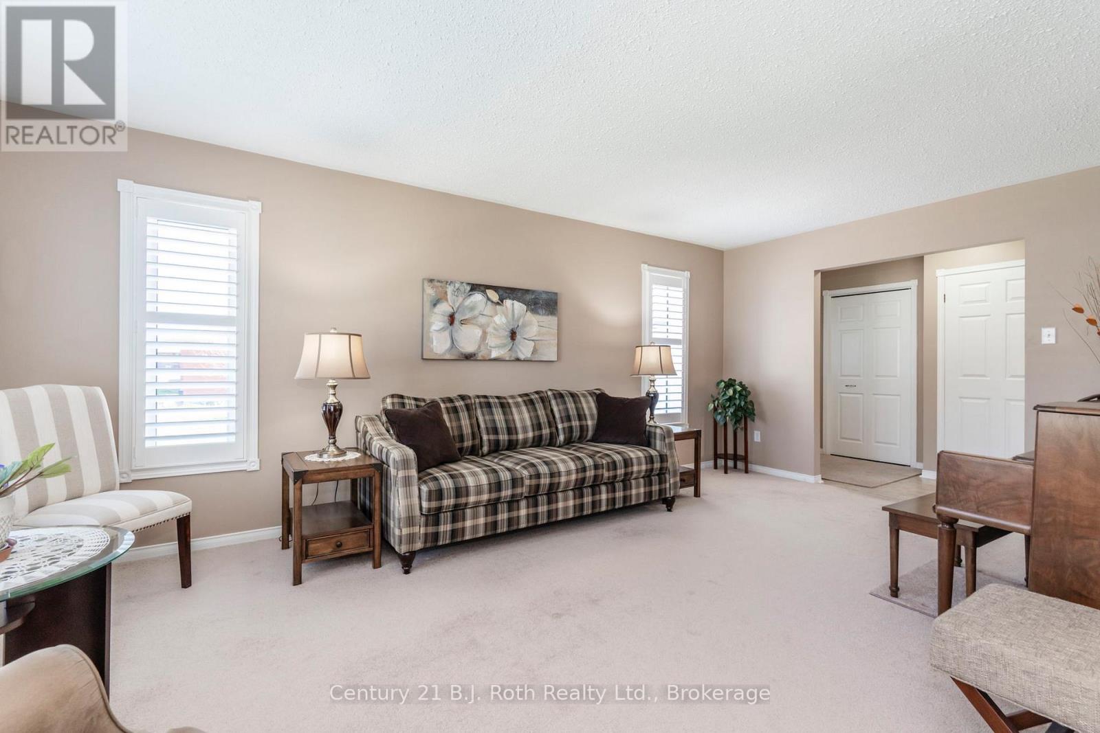 13 Archer Crescent, Springwater, Ontario  L0L 1P0 - Photo 14 - S12146730