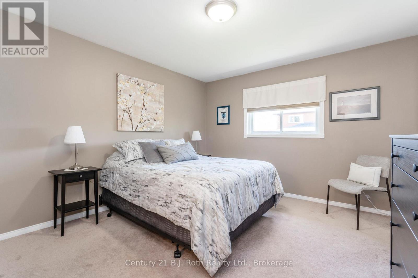 13 Archer Crescent, Springwater, Ontario  L0L 1P0 - Photo 17 - S12146730