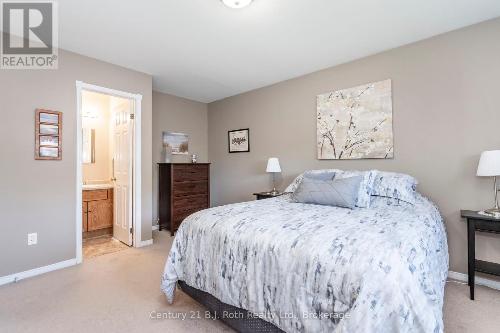 13 Archer Crescent, Springwater, Ontario  L0L 1P0 - Photo 18 - S12146730