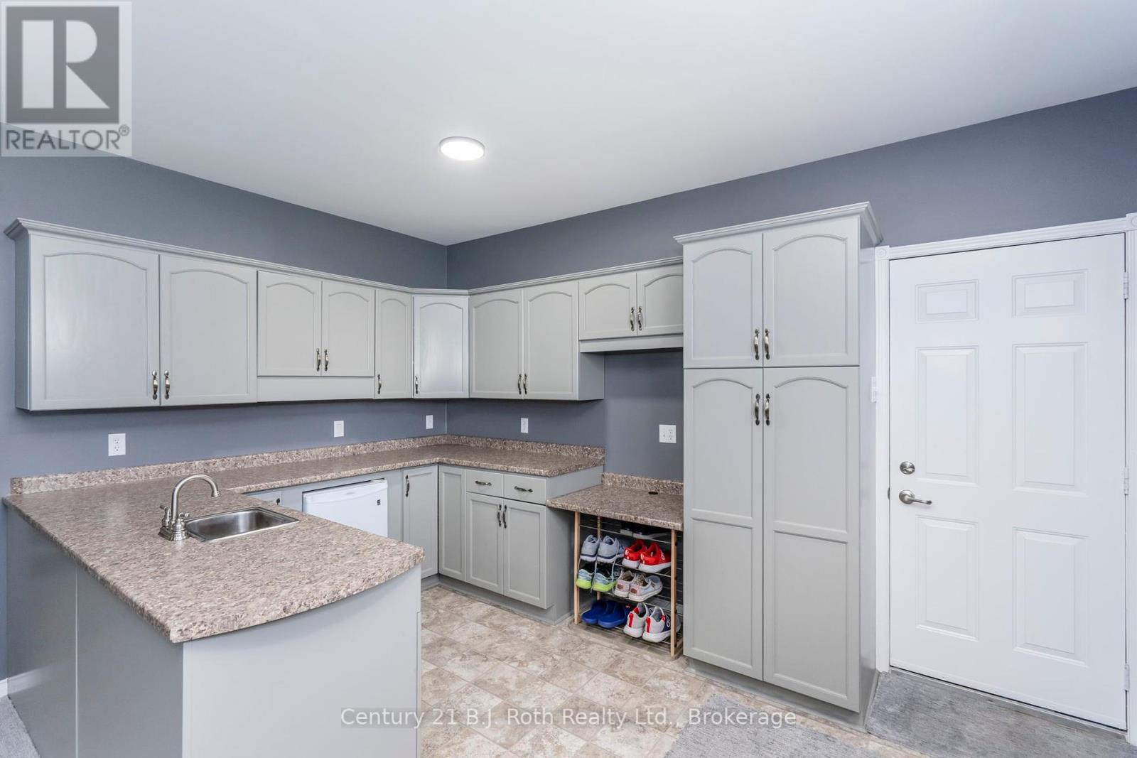 13 Archer Crescent, Springwater, Ontario  L0L 1P0 - Photo 28 - S12146730