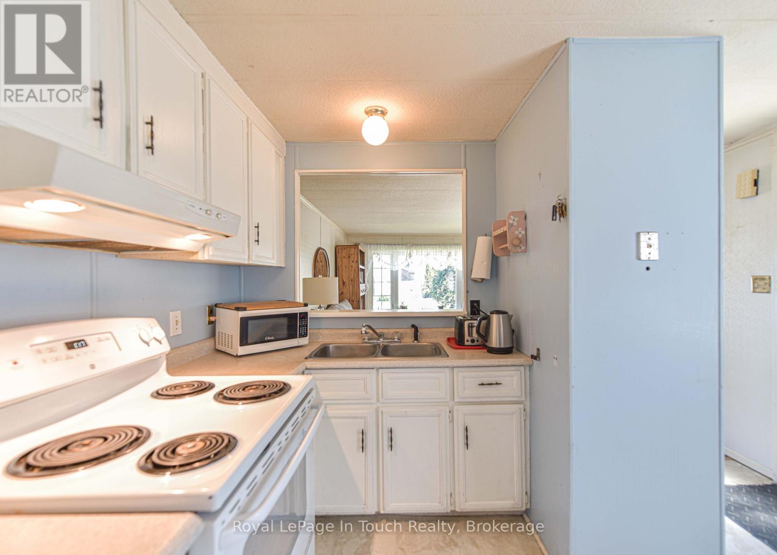 4106 Ash Crescent, Severn, Ontario  L3V 0V1 - Photo 14 - S12146879