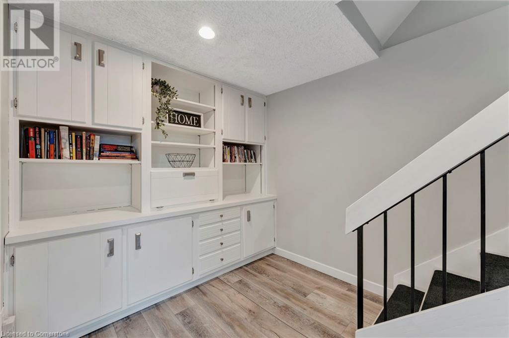 46 Shuh Avenue, Kitchener, Ontario  N2A 2X9 - Photo 31 - 40727768