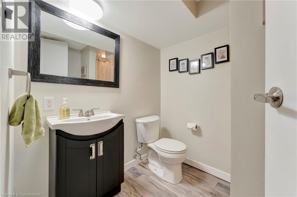 46 Shuh Avenue, Kitchener, Ontario  N2A 2X9 - Photo 30 - 40727768