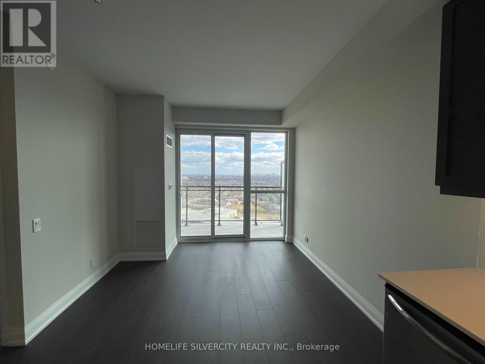 2104 - 15 Lynch Street, Brampton, Ontario  L6W 2Z8 - Photo 3 - W12146585