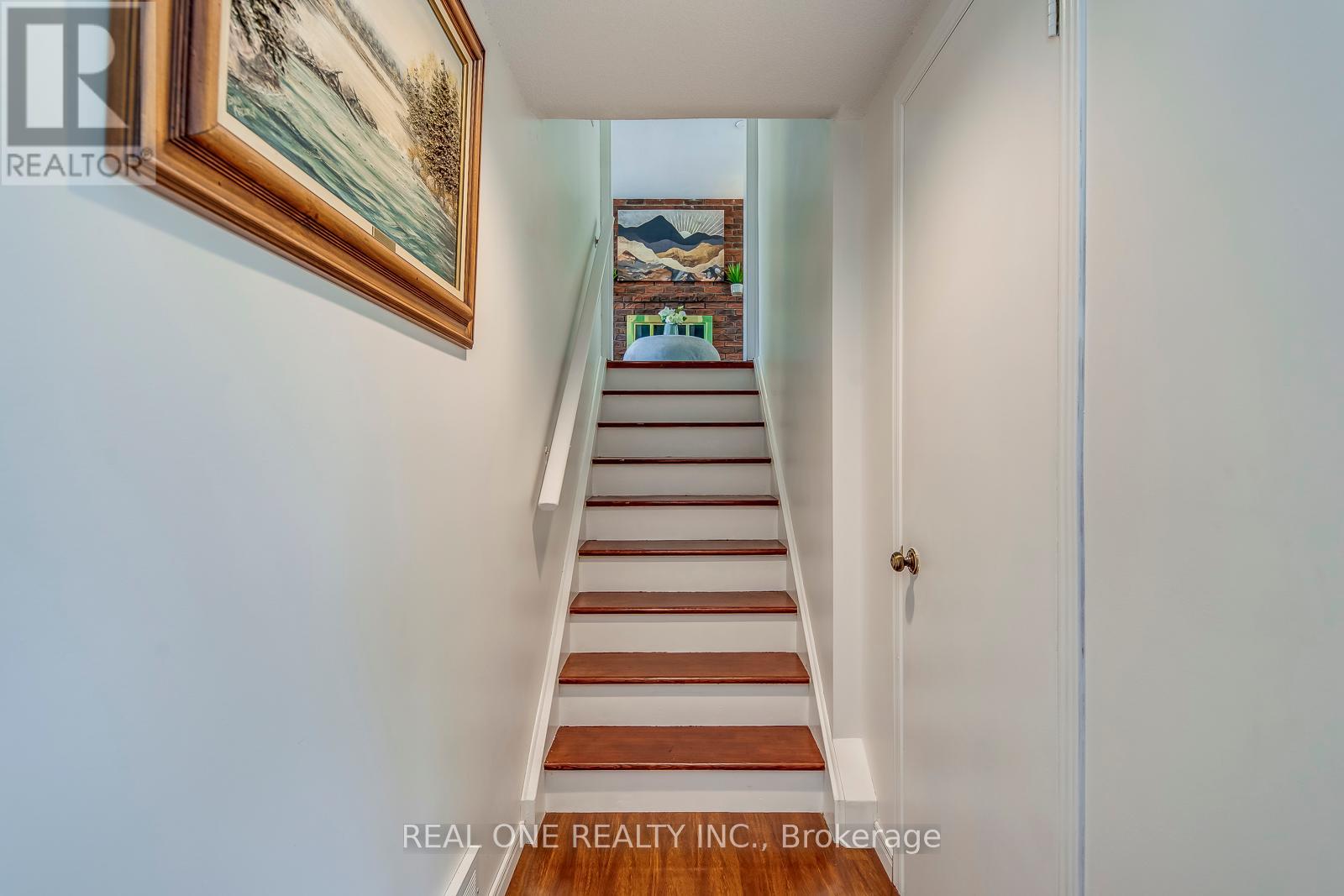 379 Maple Grove Drive, Oakville, Ontario  L6J 4V6 - Photo 32 - W12146590