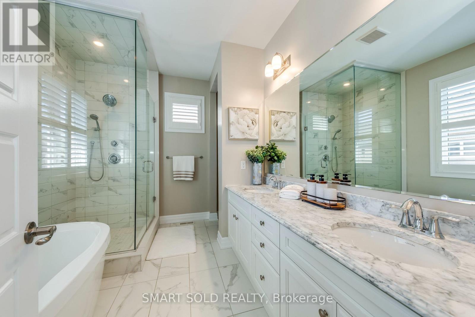 3263 Donald Mackay Street, Oakville, Ontario  L6M 0T1 - Photo 27 - W12146651