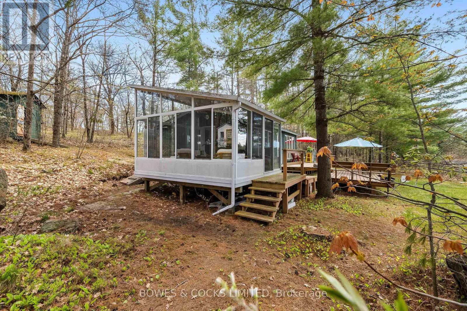 417 Island 38, Havelock-Belmont-Methuen, Ontario  K0L 1Z0 - Photo 36 - X12146749