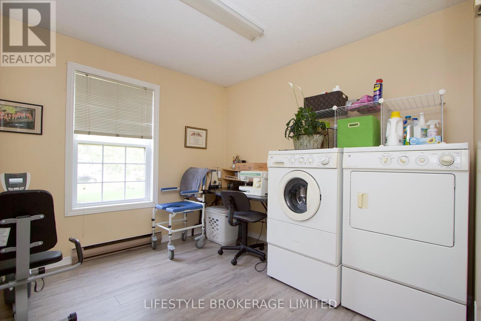 133 Robmar Crescent, Kawartha Lakes (Manilla), Ontario  K0M 2J0 - Photo 26 - X12146759