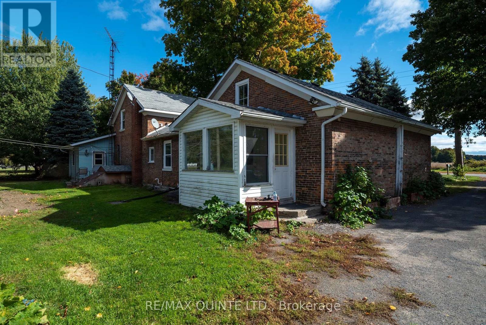 1866-1874 County Rd 12 Road, Prince Edward County (Hallowell Ward), Ontario  K0K 2T0 - Photo 28 - X12146773