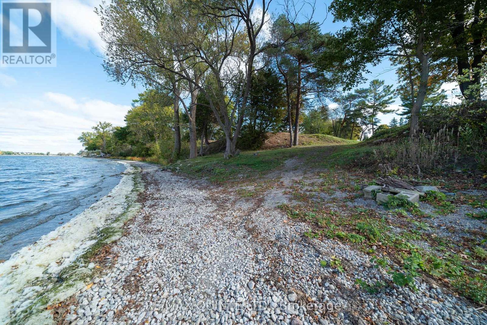 1866-1874 County Rd 12 Road, Prince Edward County (Hallowell Ward), Ontario  K0K 2T0 - Photo 37 - X12146773