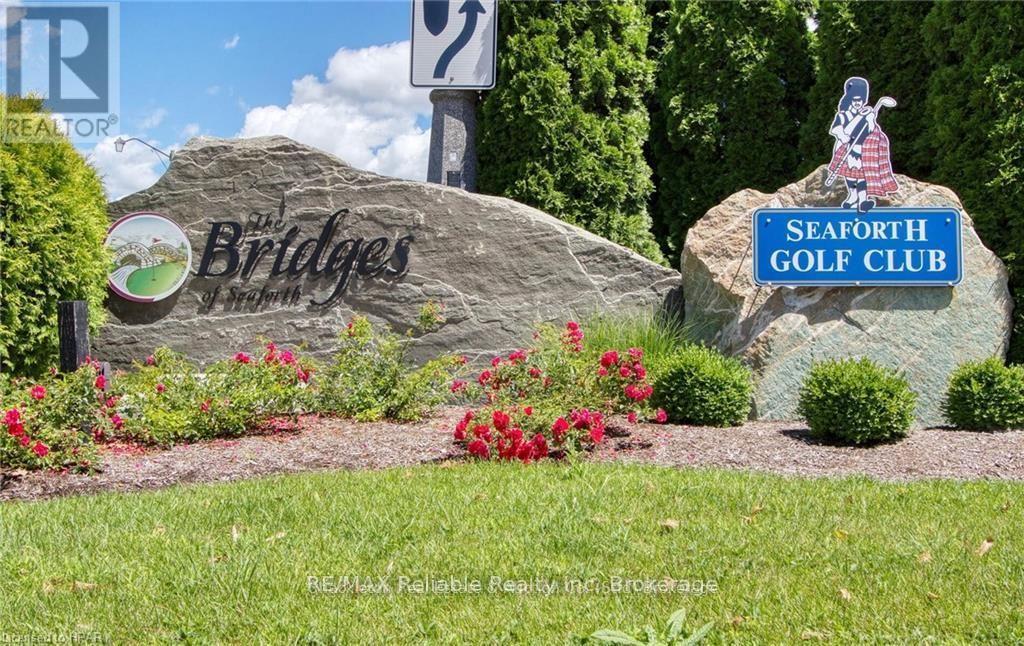 16 Stornoway Crescent, Huron East, Ontario  N0K 1W0 - Photo 48 - X12146832