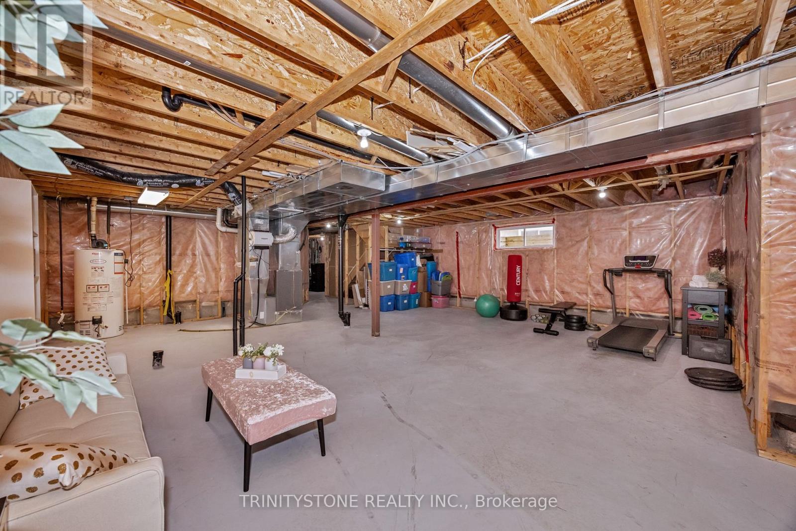 24 Friendly Crescent, Ottawa, Ontario  K2S 2B6 - Photo 35 - X12146699