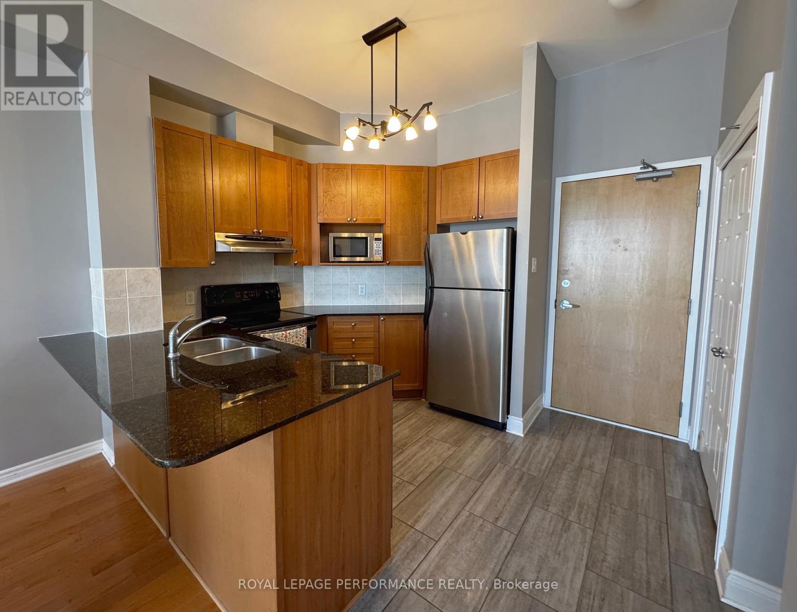 422 - 205 Bolton Street, Ottawa, Ontario  K1N 1K7 - Photo 14 - X12146718