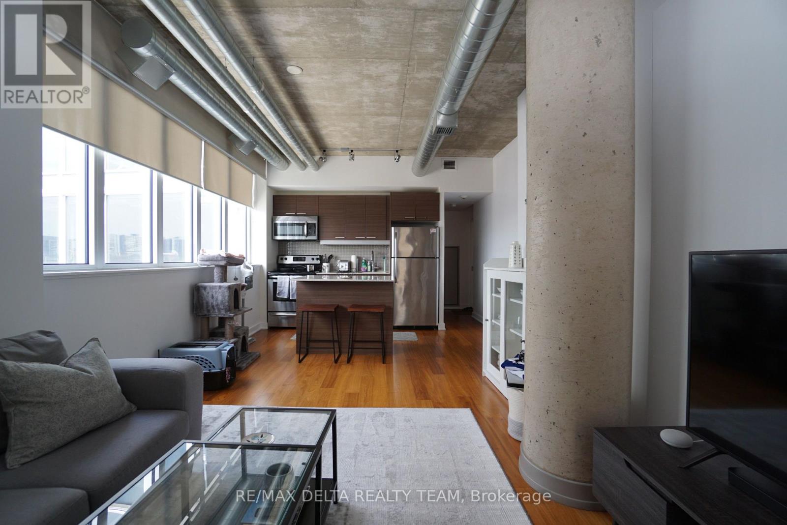 626 - 349 Mcleod Street, Ottawa, Ontario  K2P 0S1 - Photo 11 - X12146774