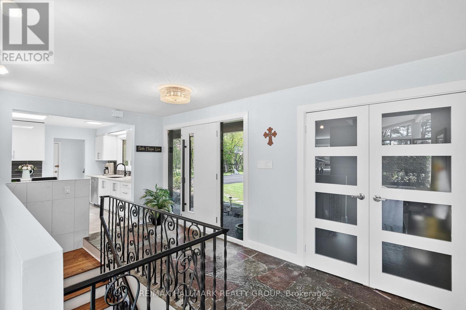 Property at 1880 BARNHART PLACE image 3