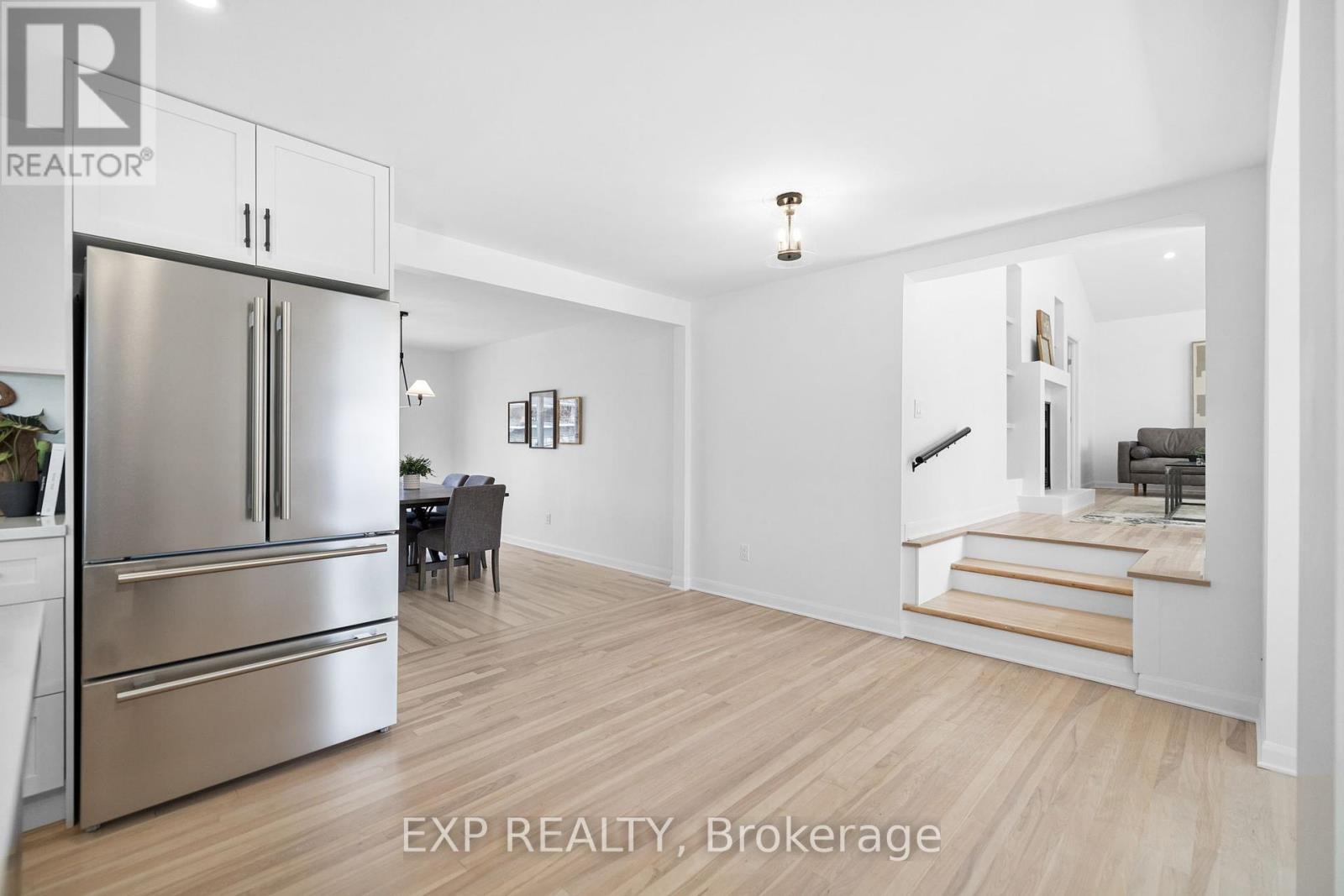23 Harris Place, Ottawa, Ontario  K2G 2P3 - Photo 11 - X12146891