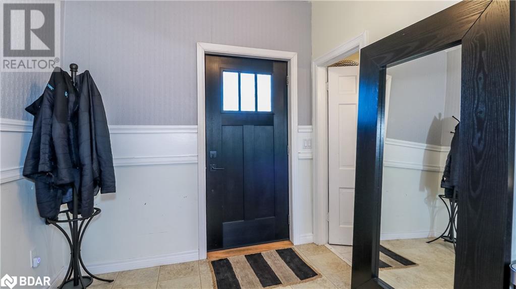 2223 Victoria Street W, Innisfil, Ontario  L9S 1J8 - Photo 4 - 40728034