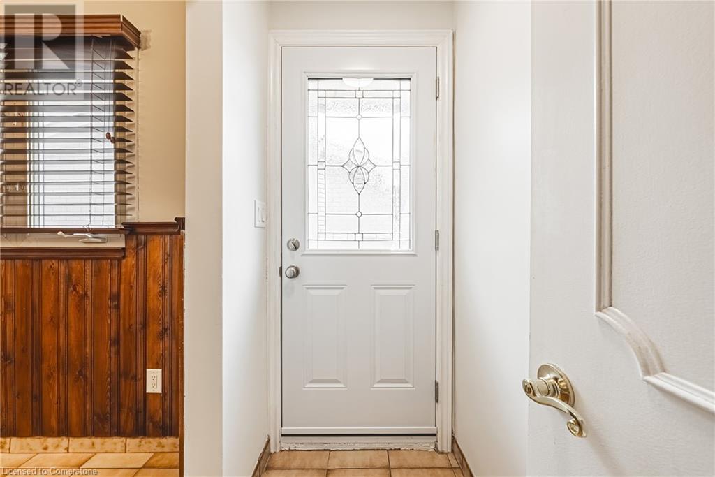 98 Deerhurst Road, Stoney Creek, Ontario  L8E 3G1 - Photo 27 - 40728357