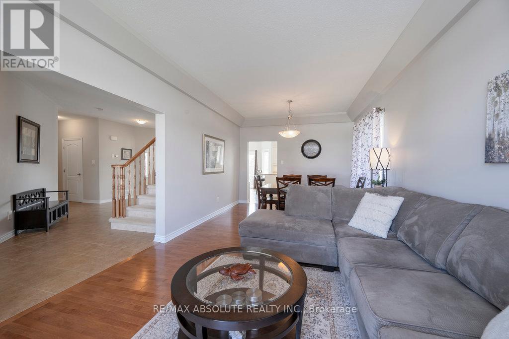 77 Carter Crescent, Arnprior, Ontario  K7S 0C4 - Photo 6 - X11950599