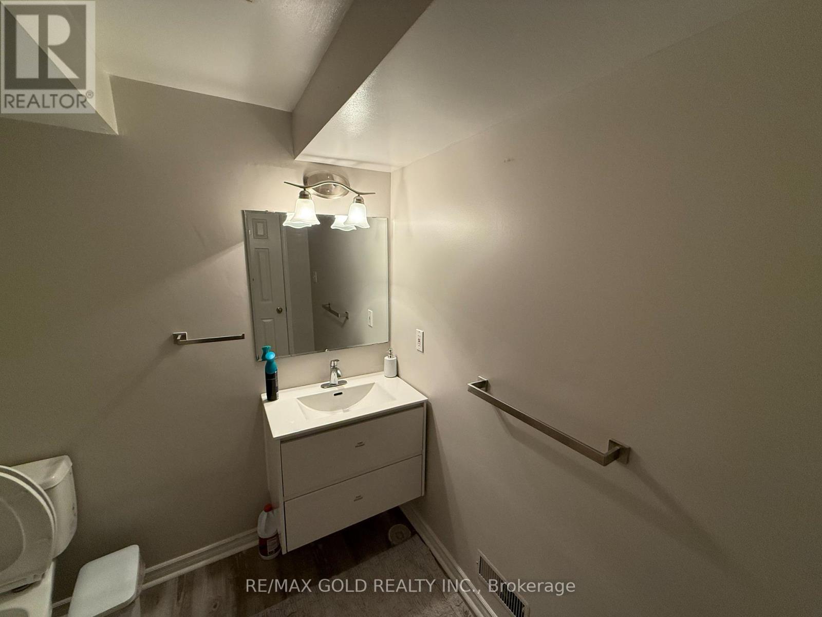 219 Stevenson Street, Guelph, Ontario  N1E 5A9 - Photo 23 - X12146640
