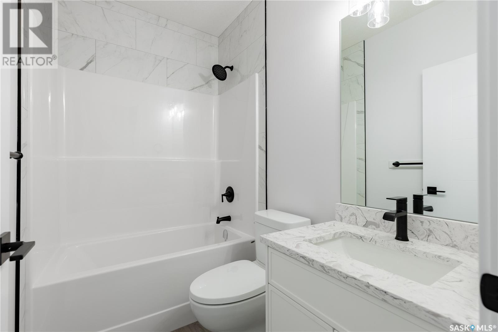 379 Sharma Crescent, Saskatoon, Saskatchewan  S7W 1K8 - Photo 31 - SK002849