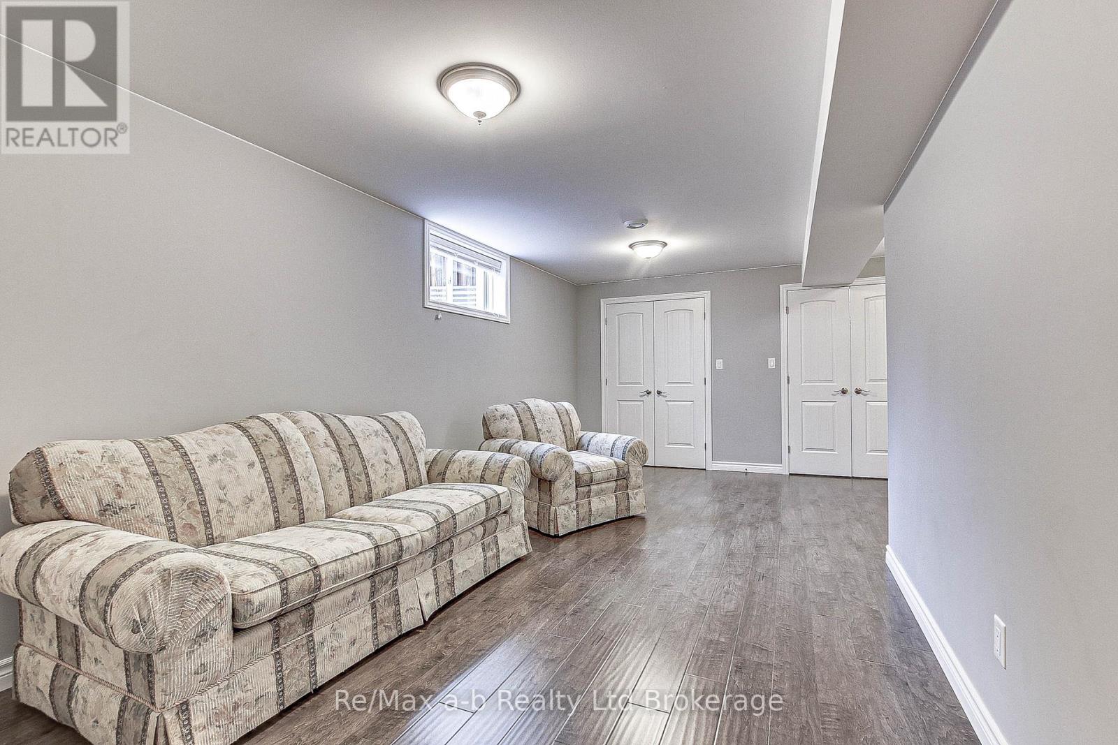11485 Plank Road, Bayham, Ontario N0J 1H0 - Photo 18 - X12146886