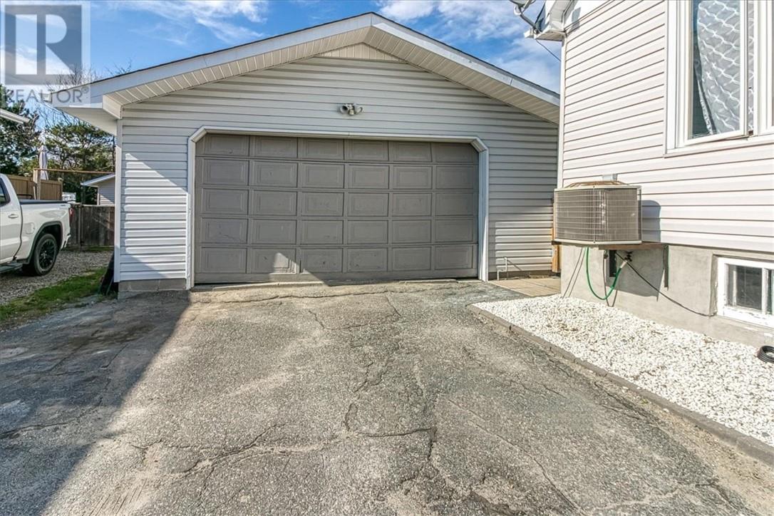 Property at 2024 Hebert Street image 2