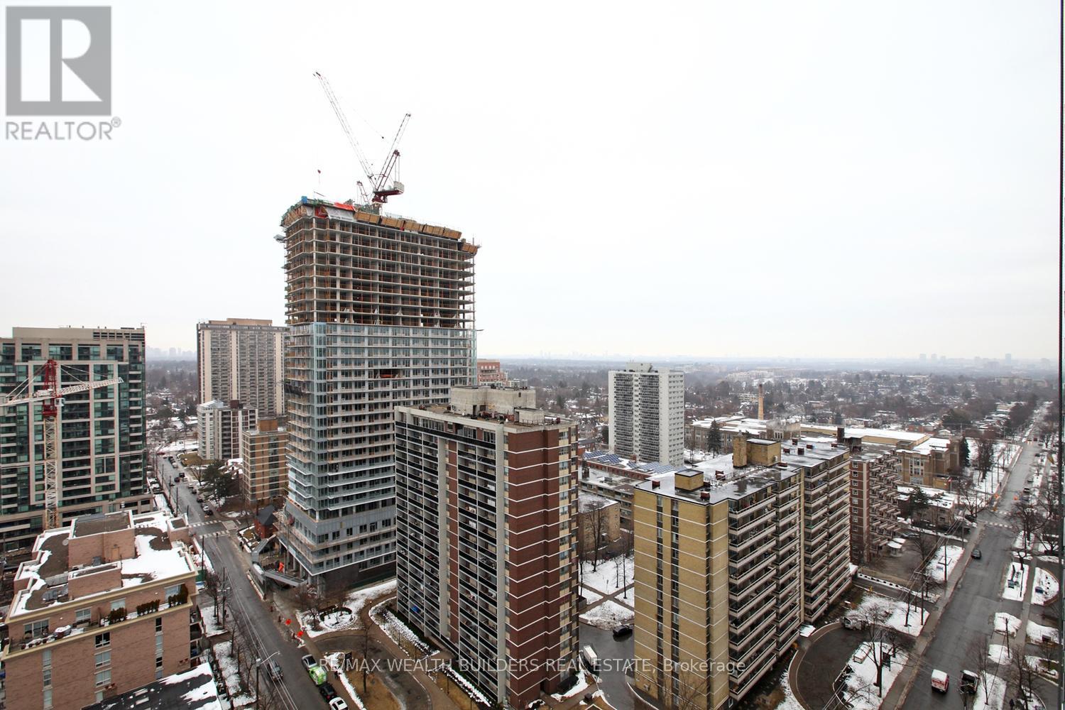 2004 - 161 Roehampton Avenue, Toronto, Ontario  M4P 1P9 - Photo 2 - C12146692