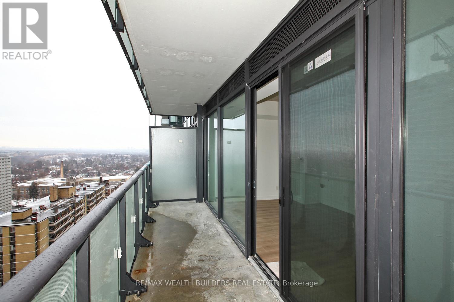 2004 - 161 Roehampton Avenue, Toronto, Ontario  M4P 1P9 - Photo 5 - C12146692