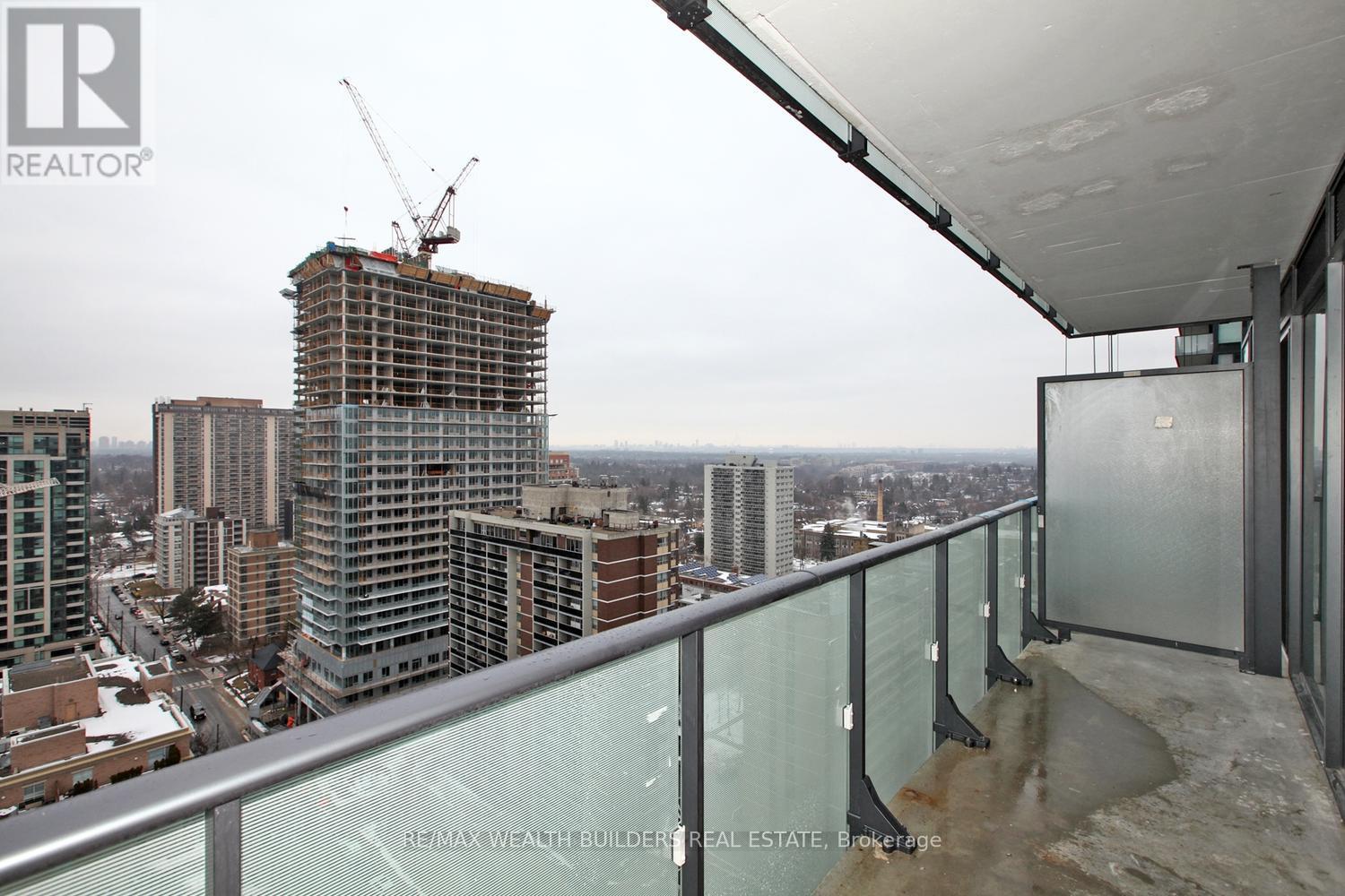 2004 - 161 Roehampton Avenue, Toronto, Ontario  M4P 1P9 - Photo 6 - C12146692