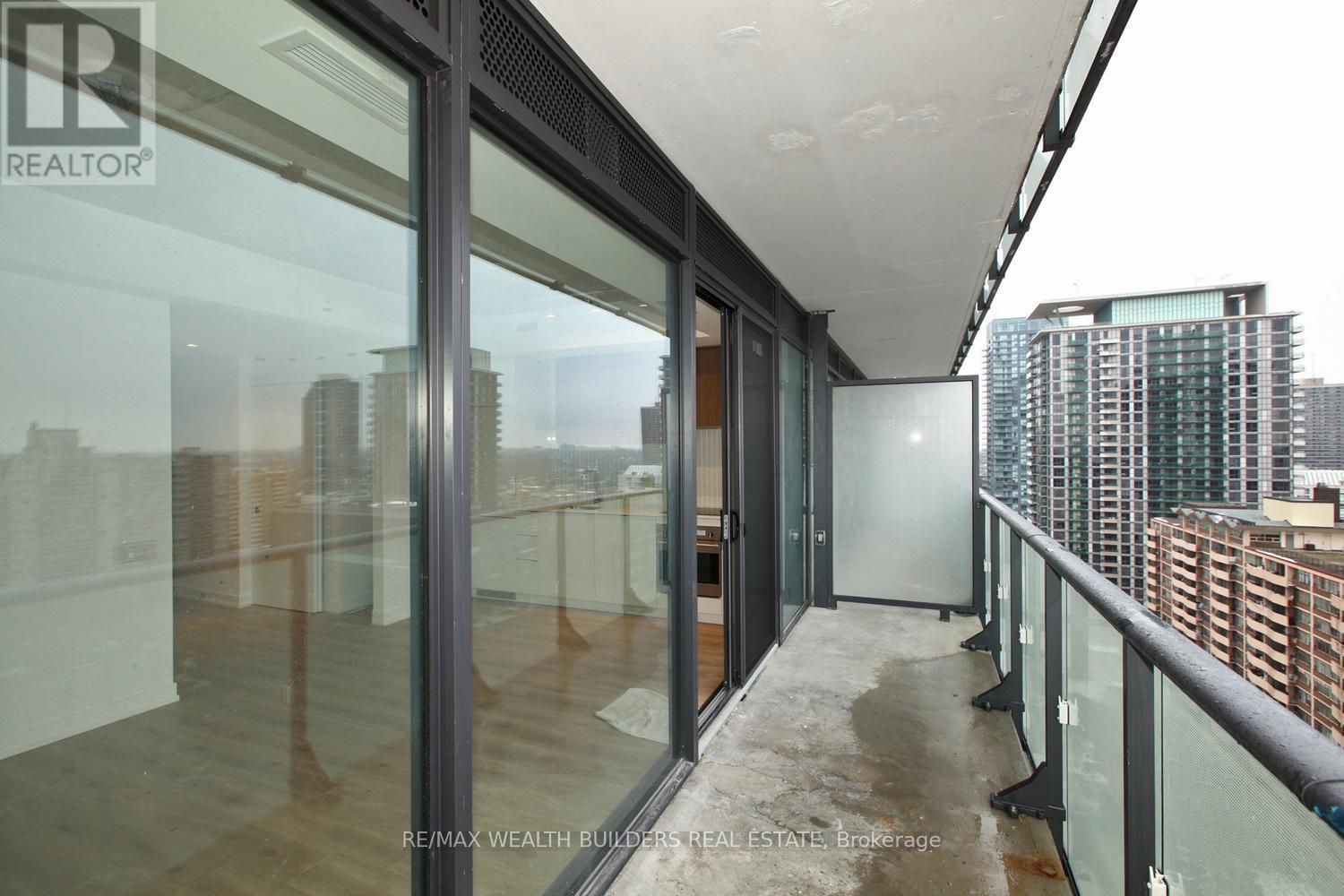 2004 - 161 Roehampton Avenue, Toronto, Ontario  M4P 1P9 - Photo 7 - C12146692