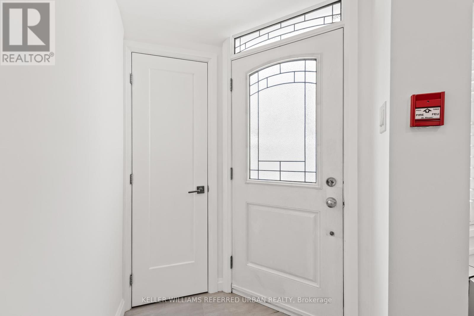 Property at 45A - 39 TECUMSETH STREET image 5