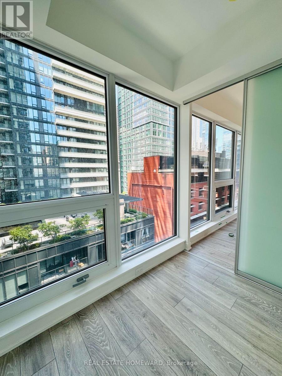 1109 - 55 Mercer Street, Toronto, Ontario  M5V 3W2 - Photo 11 - C12146775