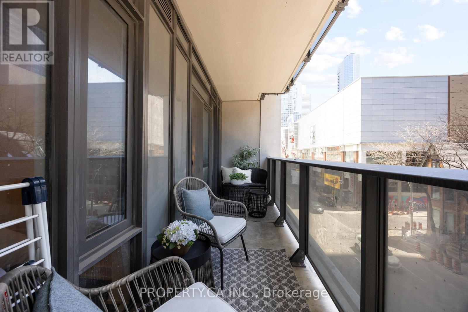 319 - 330 Richmond Street W, Toronto, Ontario  M5V 0M4 - Photo 12 - C12146837