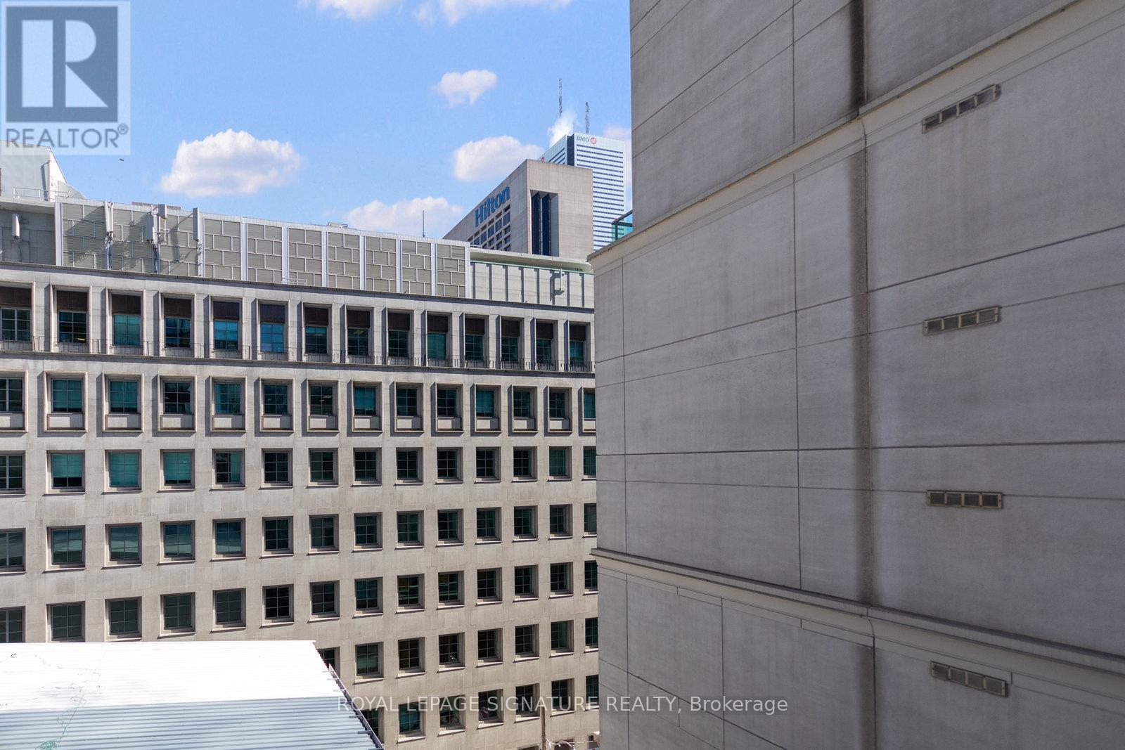 711 - 215 Queen Street W, Toronto, Ontario  M5V 0P5 - Photo 27 - C12146883