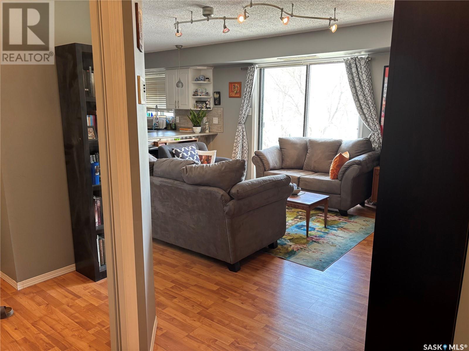 302 2315 Mcintyre Street, Regina, Saskatchewan  S4P 3Y8 - Photo 6 - SK005679